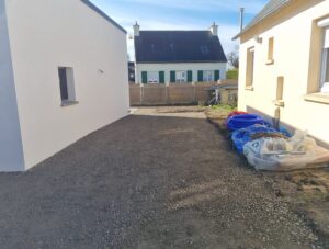 Raccordement des réseaux d’une maison individuelle et empierrement sur la commune de plédran